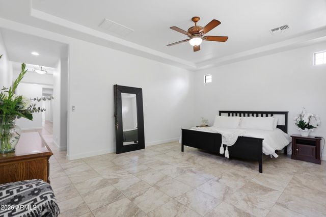 5628 E LIBBY Street, Scottsdale, AZ 85254