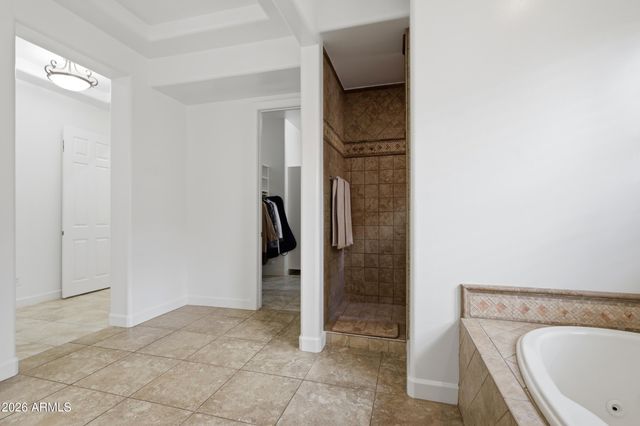 5628 E LIBBY Street, Scottsdale, AZ 85254