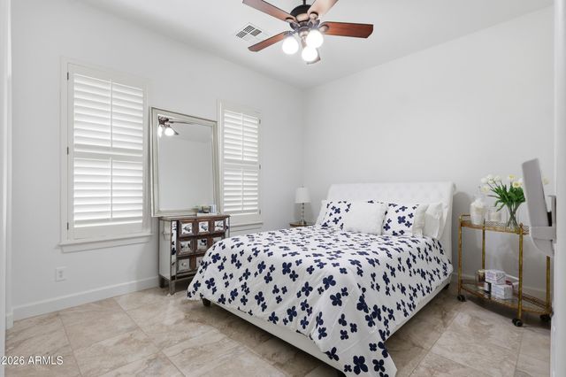 5628 E LIBBY Street, Scottsdale, AZ 85254