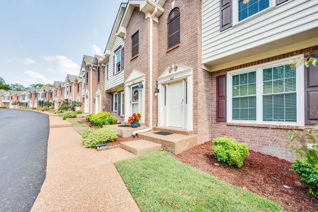 1612 Brentwood Pointe, Franklin, TN 37067