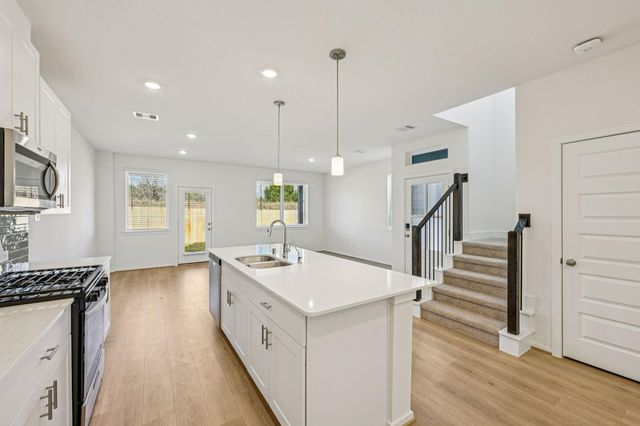 721 Sand Dollar Drive, Kemah, TX 77565