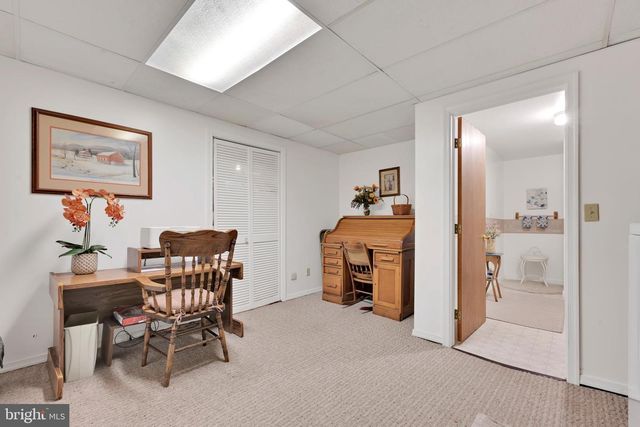 450 GALEN HALL RD, Reinholds, PA 17569