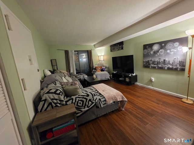 11 Darling Street H, Southington, CT 06489