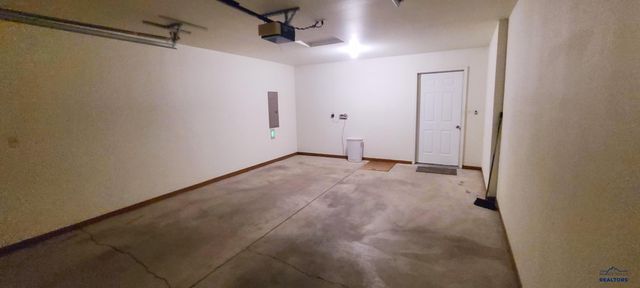 2017 MEADOW LANE, Rapid City, SD 57703