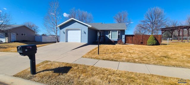 2017 MEADOW LANE, Rapid City, SD 57703
