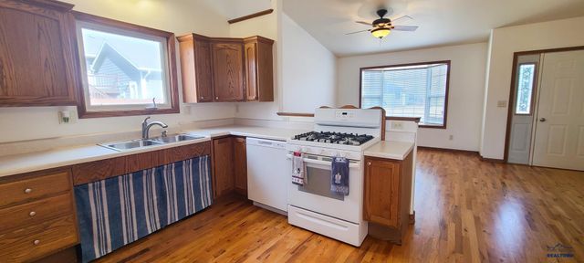 2017 MEADOW LANE, Rapid City, SD 57703