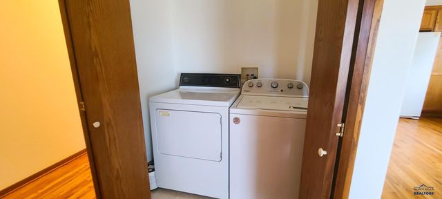 2017 MEADOW LANE, Rapid City, SD 57703