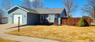 2017 MEADOW LANE, Rapid City, SD 57703