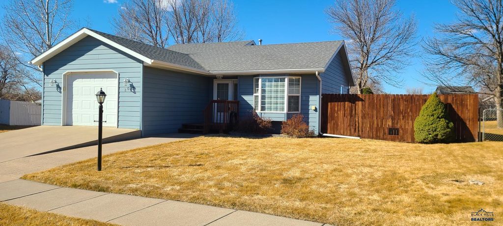 2017 MEADOW LANE, Rapid City, SD 57703