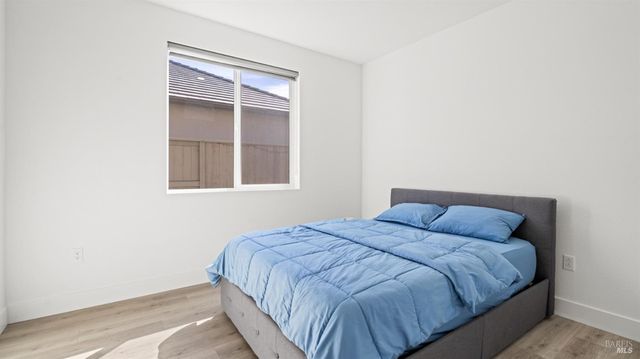 450 Baler Cir, Vacaville, CA 95687