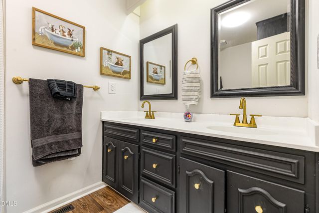 200 Hermitage Lane, Mount Olive, NC 28365