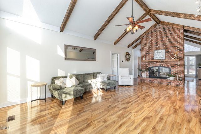 200 Hermitage Lane, Mount Olive, NC 28365