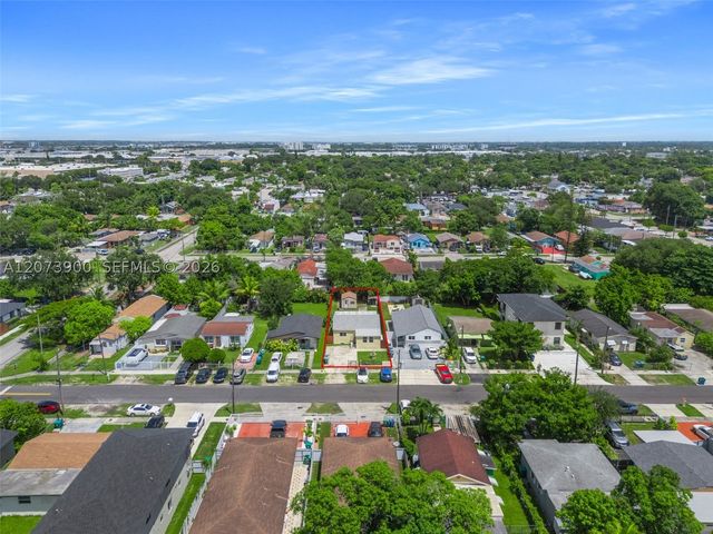 3073 NW 59th St, Miami, FL 33142