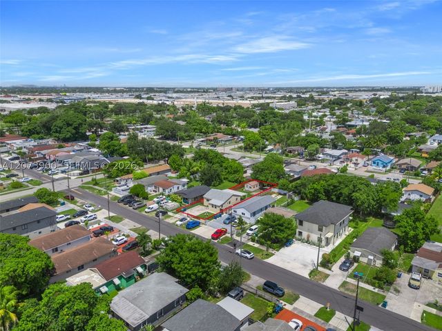 3073 NW 59th St, Miami, FL 33142
