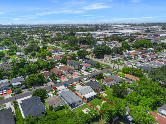 3073 NW 59th St, Miami, FL 33142