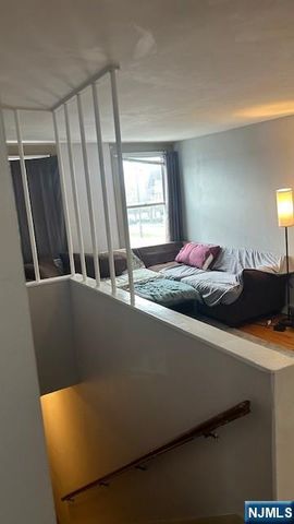 31-11 Broadway 2, Fair Lawn, NJ 07410