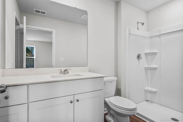 613 Green Valley Way, Loris, SC 29569