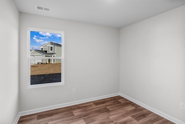 613 Green Valley Way, Loris, SC 29569