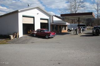 1582 Blue Springs Road, Elizabethton, TN 37643