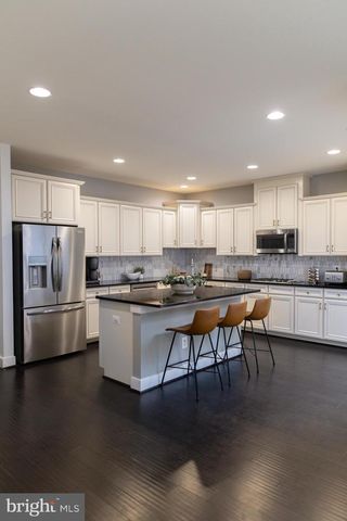 42381 ROSALIND ST, Ashburn, VA 20148