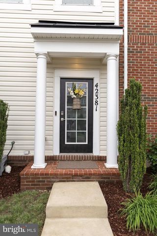 42381 ROSALIND ST, Ashburn, VA 20148