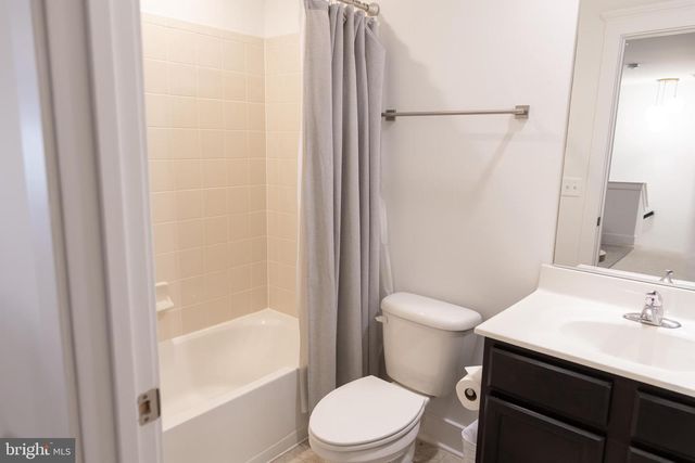 42381 ROSALIND ST, Ashburn, VA 20148