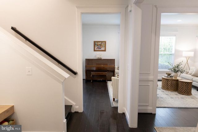 42381 ROSALIND ST, Ashburn, VA 20148