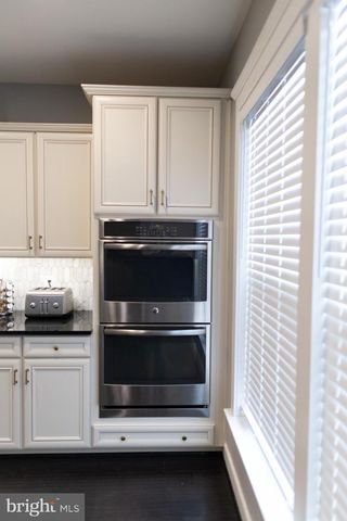 42381 ROSALIND ST, Ashburn, VA 20148