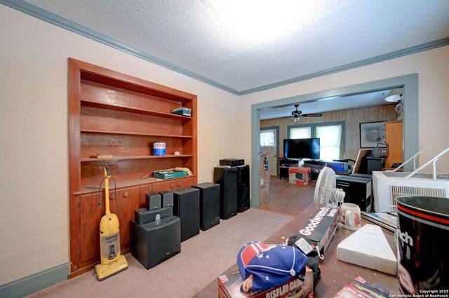 815 Pecan, Seguin, TX 78155