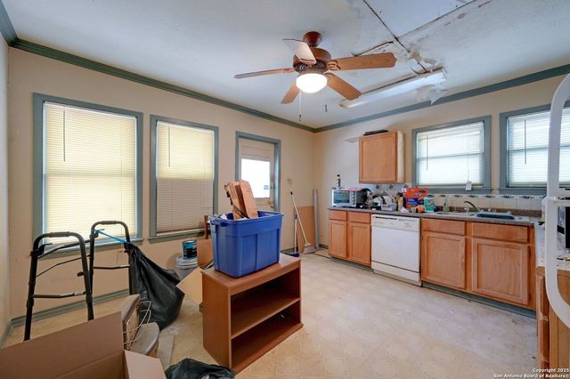 815 Pecan, Seguin, TX 78155