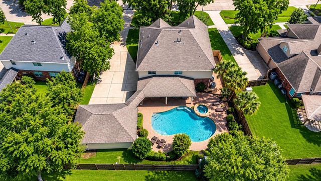 9614 Pennington Lane, Missouri City, TX 77459