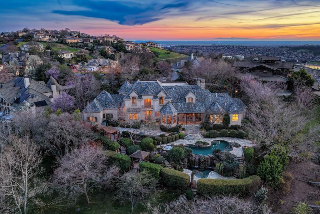 5001 Bent Creek Ct, El Dorado Hills, CA 95762