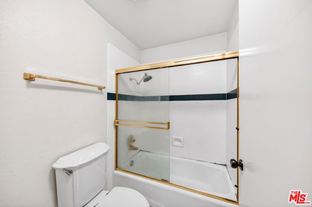 4040 Via Marisol 117, Los Angeles, CA 90042