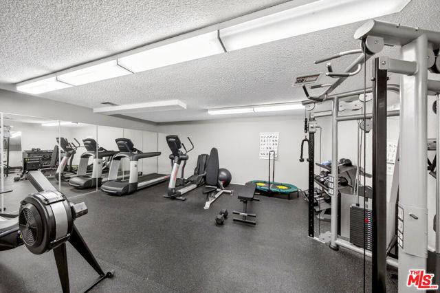 4040 Via Marisol 117, Los Angeles, CA 90042