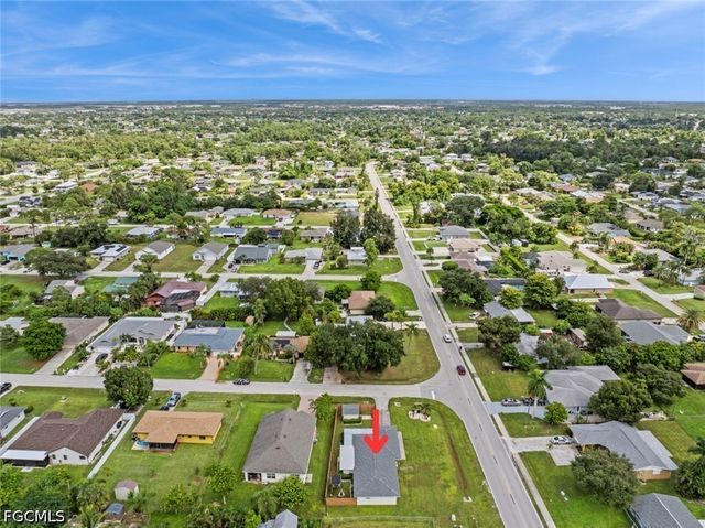 8071 San Carlos BLVD, Fort Myers, FL 33967