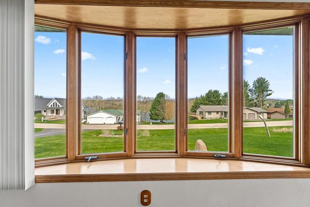 S1244 Remington Drive, La Valle, WI 53941