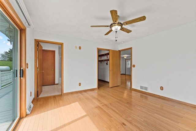 S1244 Remington Drive, La Valle, WI 53941