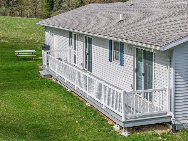 S1244 Remington Drive, La Valle, WI 53941