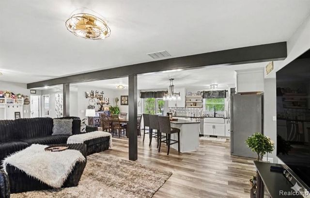 2205 Miark Drive, Lapeer, MI 48446