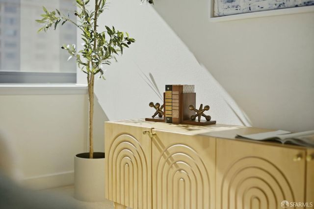 260 King Street 1011, San Francisco, CA 94107