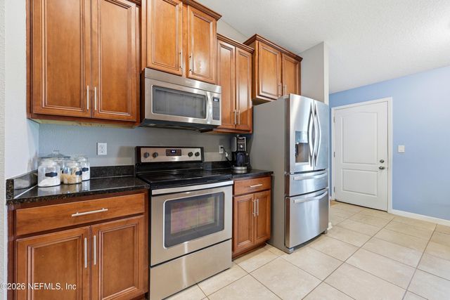 15793 TWIN CREEK Drive, Jacksonville, FL 32218