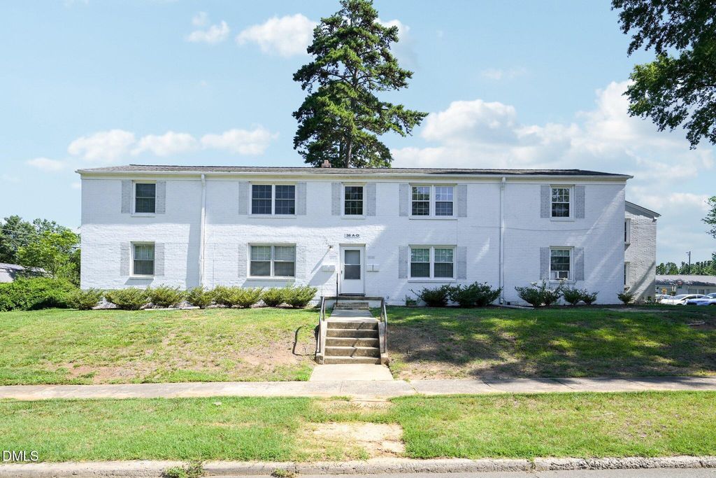 1700 W Front Street 36c, Burlington, NC 27215