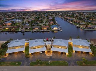 1927 SE 40th TER 107, Cape Coral, FL 33904