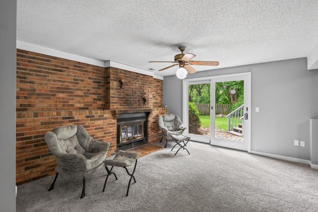 2210 Matterhorn Lane, Saint Paul, MN 55119