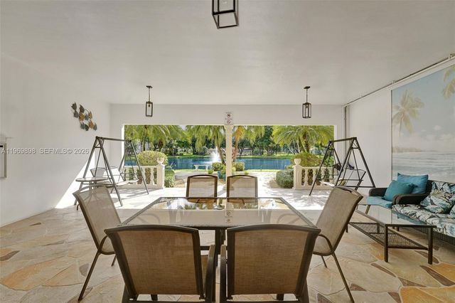 3430 NW 52nd Ave 210, Lauderdale Lakes, FL 33319