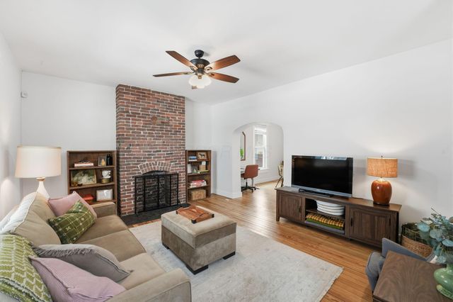 827 S 17th Street, Columbus, OH 43206