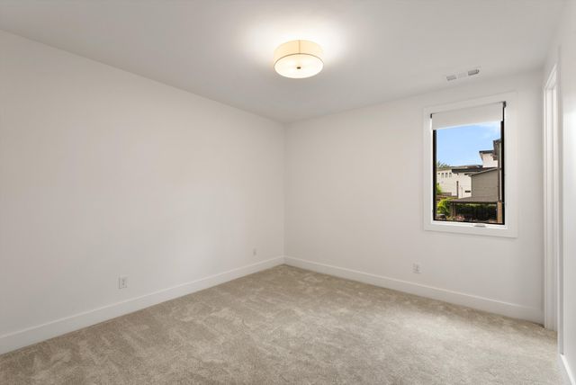 1002A Southside Ave, Nashville, TN 37203