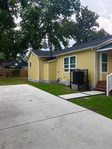 5002 Wayne Street, Houston, TX 77026