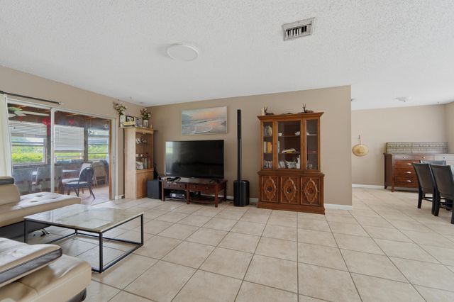 278 SANDPIPER Avenue, Royal Palm Beach, FL 33411