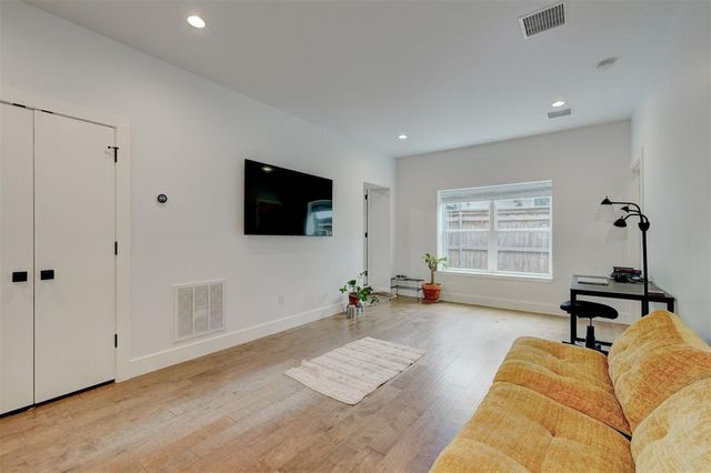 5710 N Miller Avenue, Oklahoma City, OK 73112